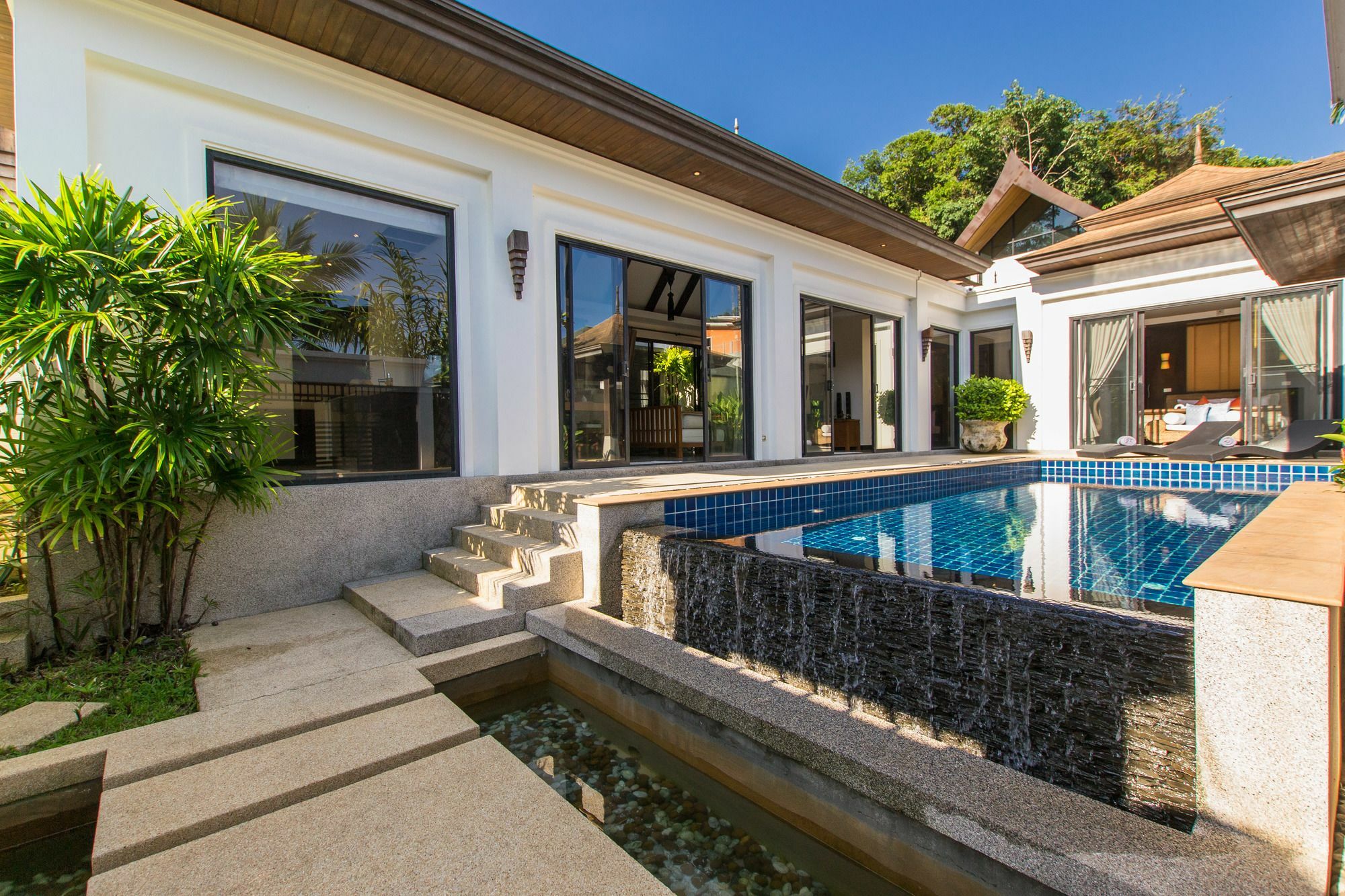Tulip Pool Villa In Rawai Nai Harn Exteriör bild